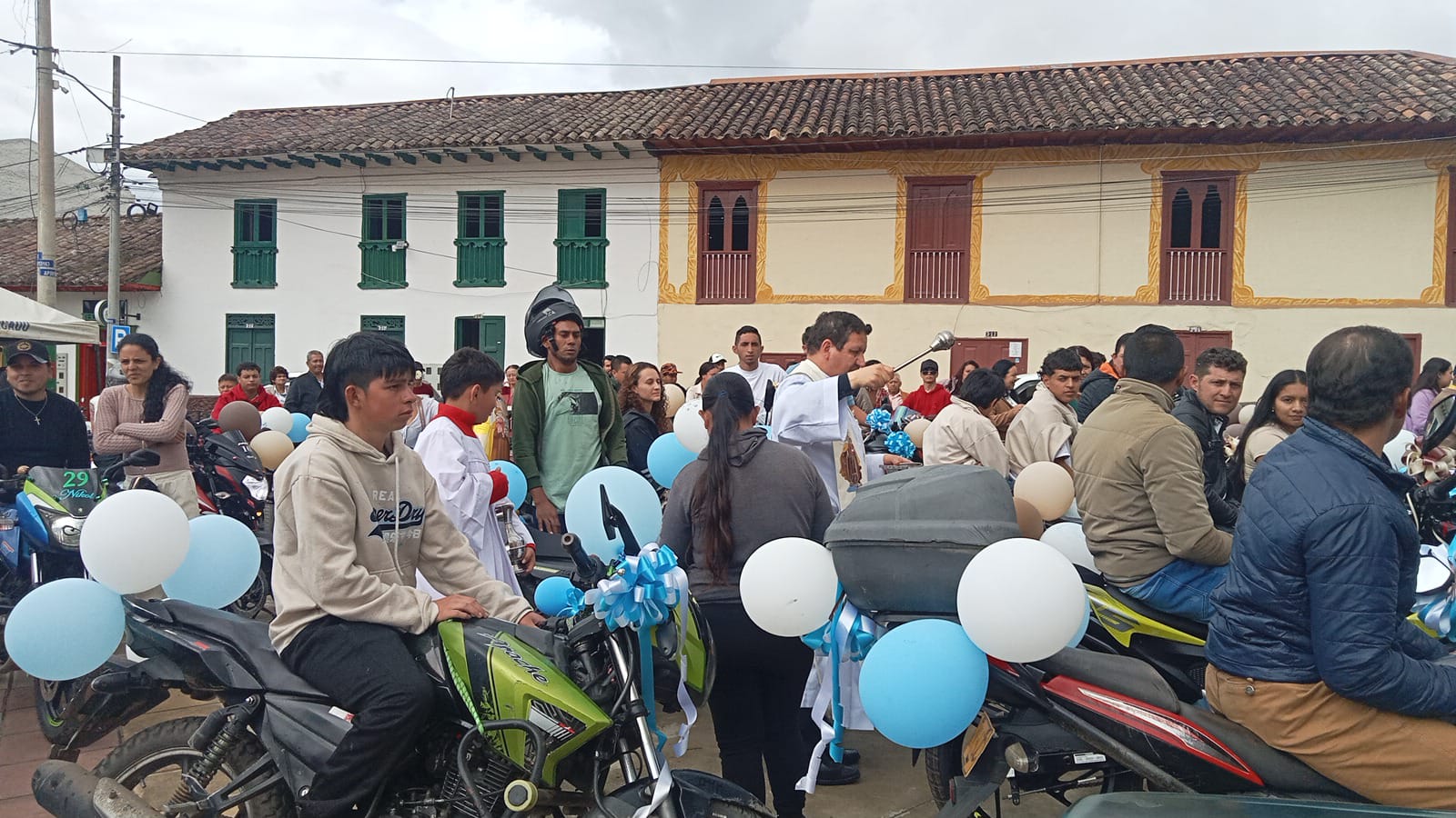 EUCARISTIA EN HONOR A LA VIRGEN DEL CARMEN