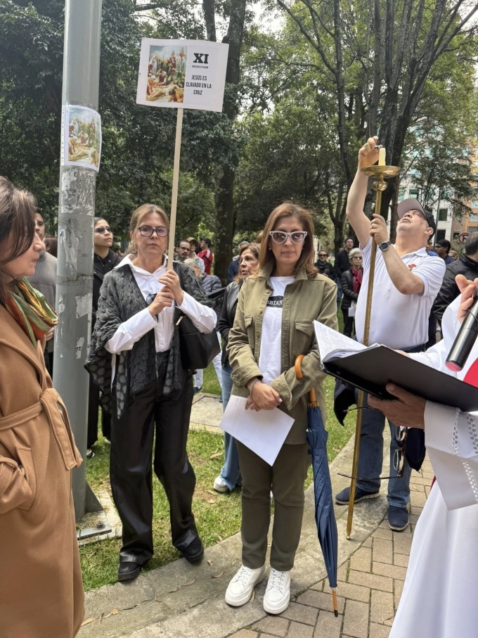 VIACRUCIS
